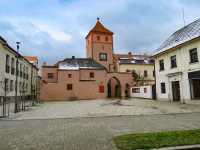 Horažďovice | Městské opevnění – Pražská (Červená) brána